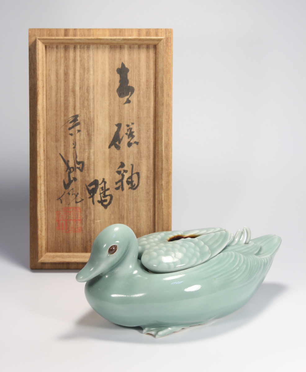 高い品質 二代 宮川香山作 青磁釉 古代鳥形 灰皿 骨董